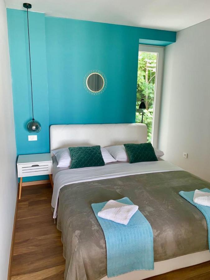 Deluxe Suites Mandic Омиш Экстерьер фото