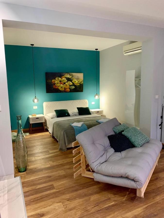 Deluxe Suites Mandic Омиш Экстерьер фото