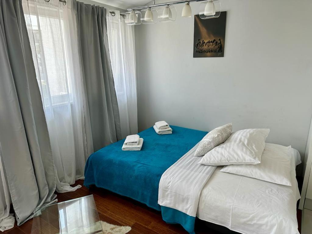 Deluxe Suites Mandic Омиш Экстерьер фото
